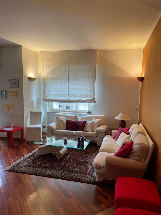 Zen Apartment Located In Turin Pre Hill Buitenkant foto